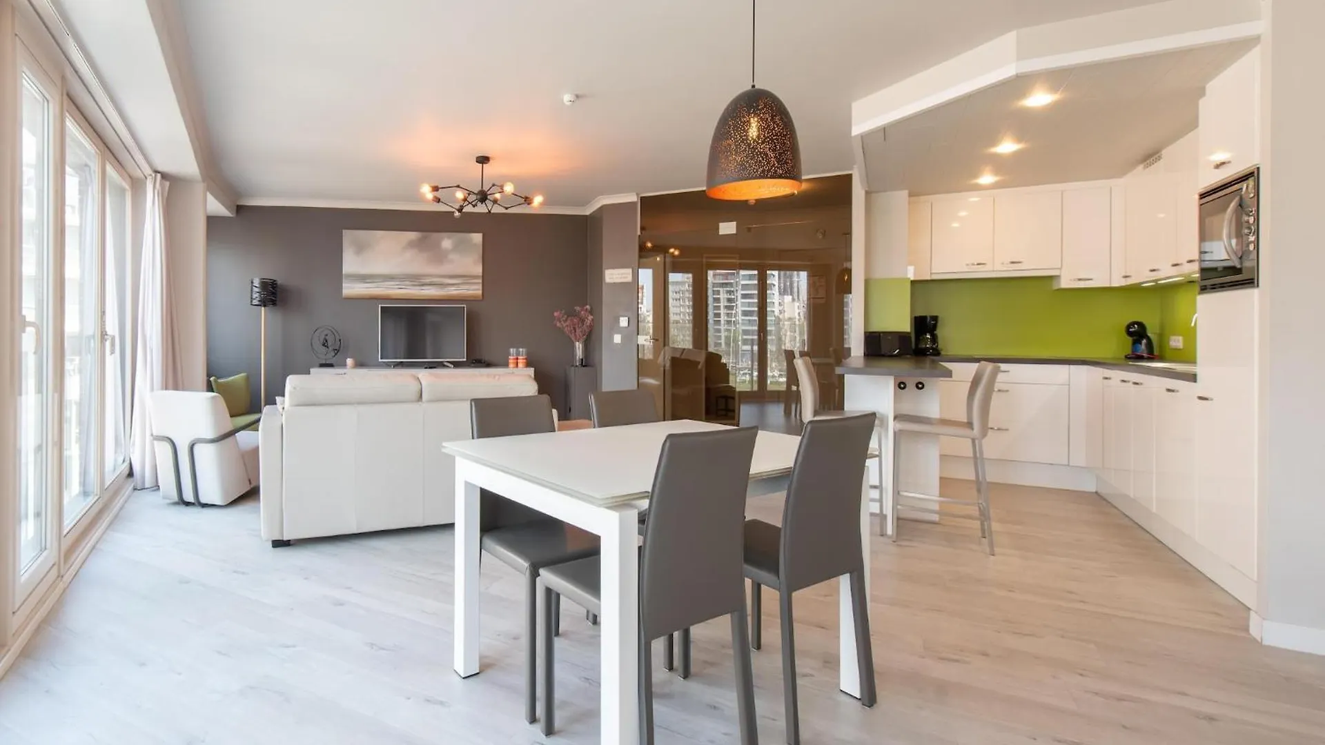 Beautiful Apartment With View Ostende Belgie