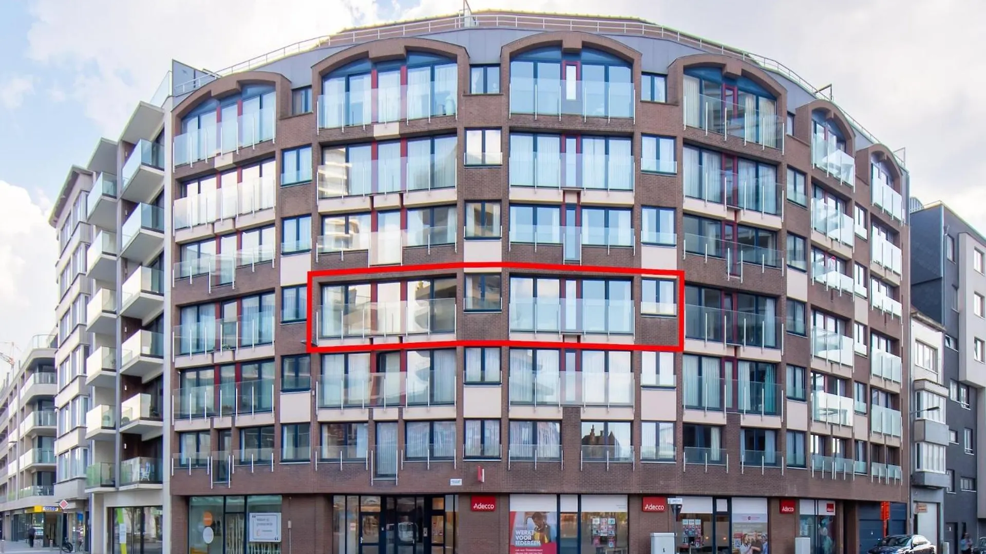 Beautiful Apartment With View Ostende